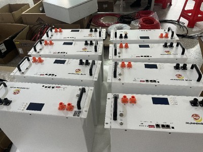 Rack mounted lithium battery